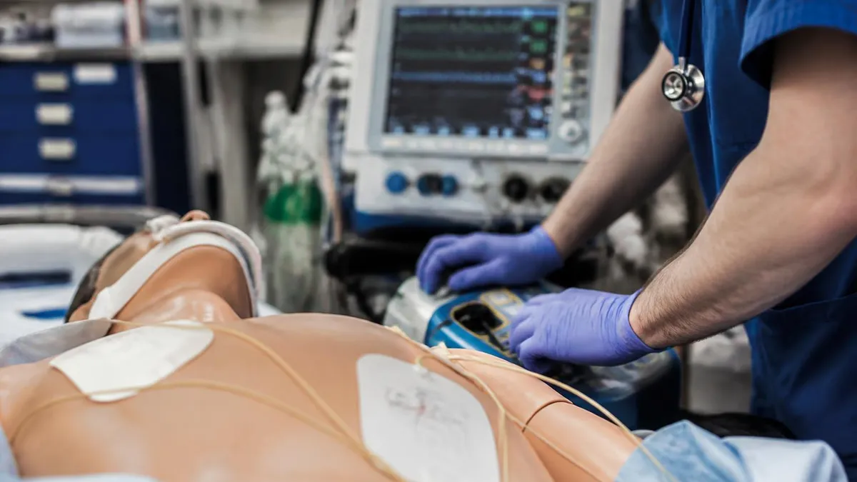 ACLS Class - ACLS - Advanced Cardiovascular Life Support certification study resource