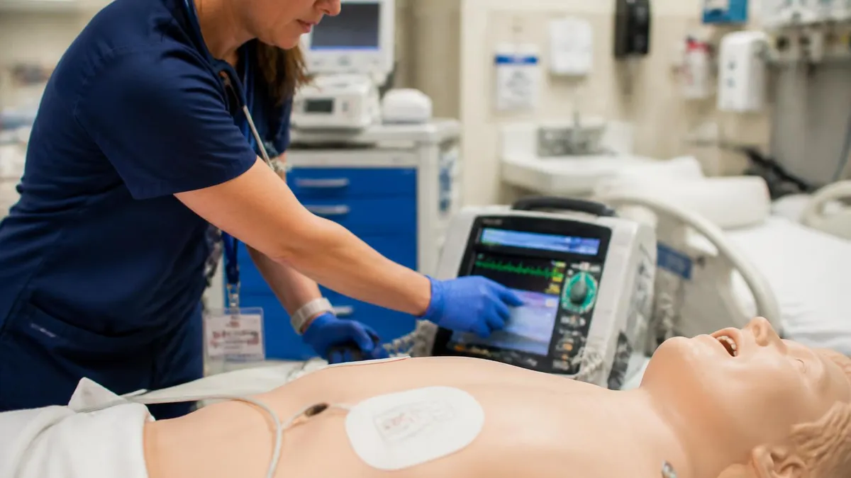ACLS Recertification Online - ACLS - Advanced Cardiovascular Life Support certification study resource