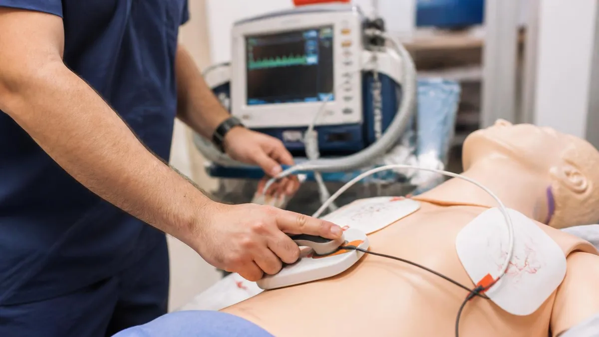 ACLS Scenarios - ACLS Advanced Cardiovascular Life Support Practice certification study resource