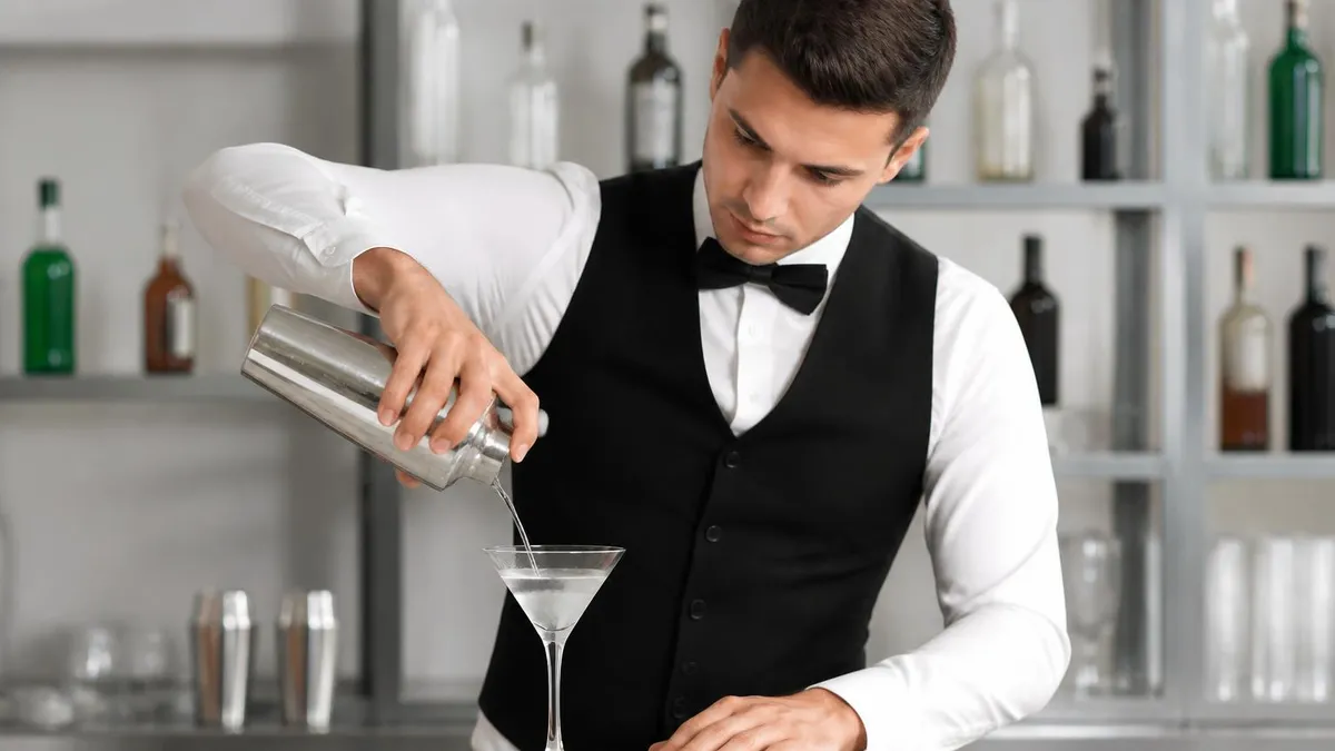 Bartending School: Costs, What You Learn and If It's Worth It 2026 June