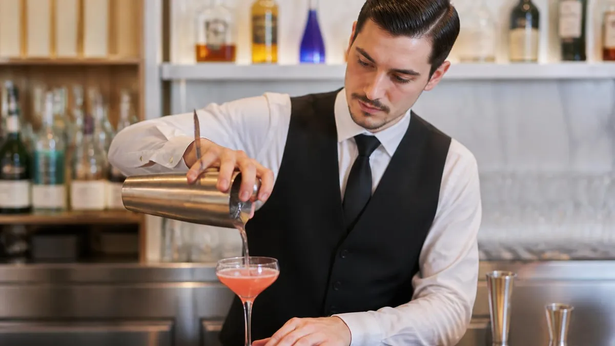 Restaurant Bar Vs. Dedicated Bar/nightclub - Bartender Certification certification study resource