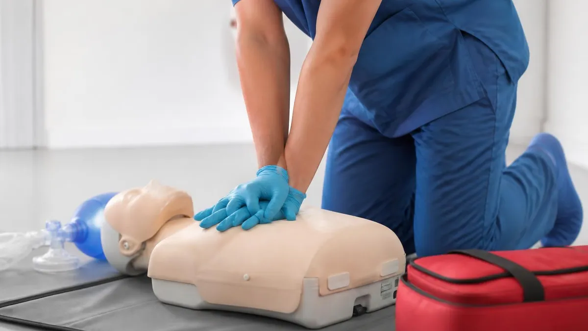What is a BLS Card - BLS - Basic Life Support certification study resource