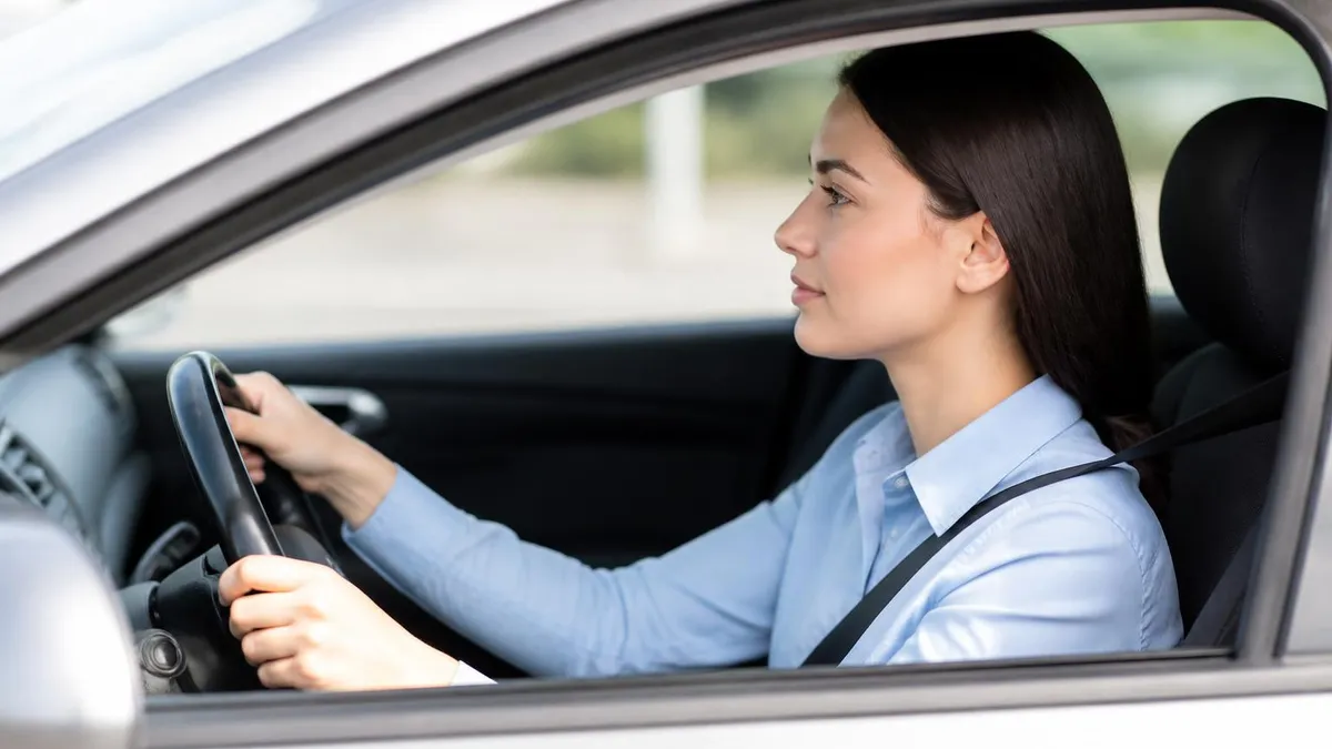 DMV Vision Test: 20/40 Standard, How It Works, and What to Expect