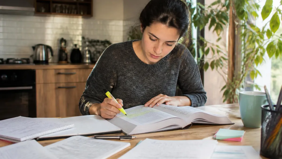 Cae Writing Essay - CAE - Cambridge English Advanced certification study resource