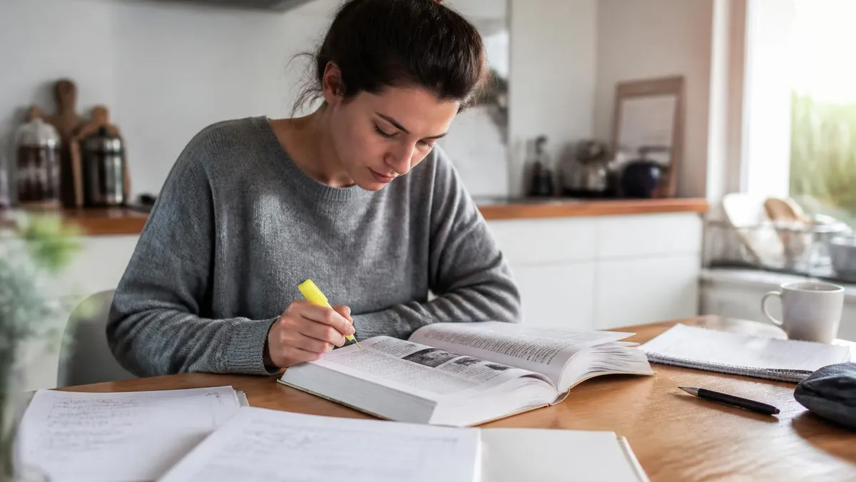 CAE Pronunciation: How to Master Speaking Skills for the Cambridge Advanced Exam