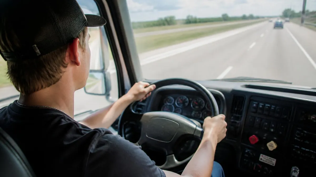 Permit Practice Test - CDL - Commercial Driver's License certification study resource