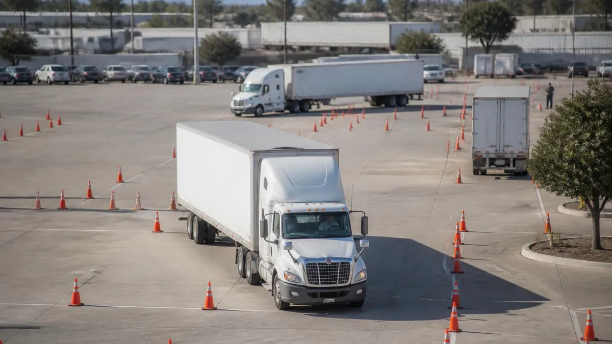 CDL Types - CDL - Commercial Driver's License certification study resource