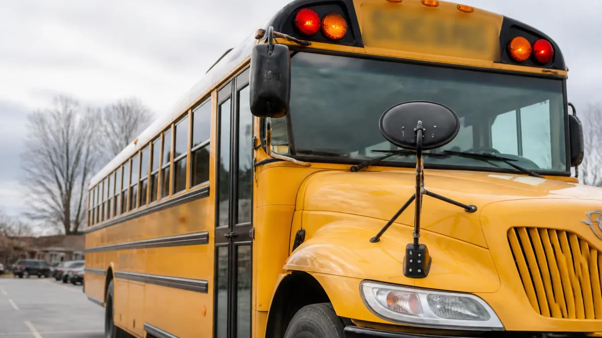 CDL Physical Requirements - CDL - Commercial Driver's License certification study resource
