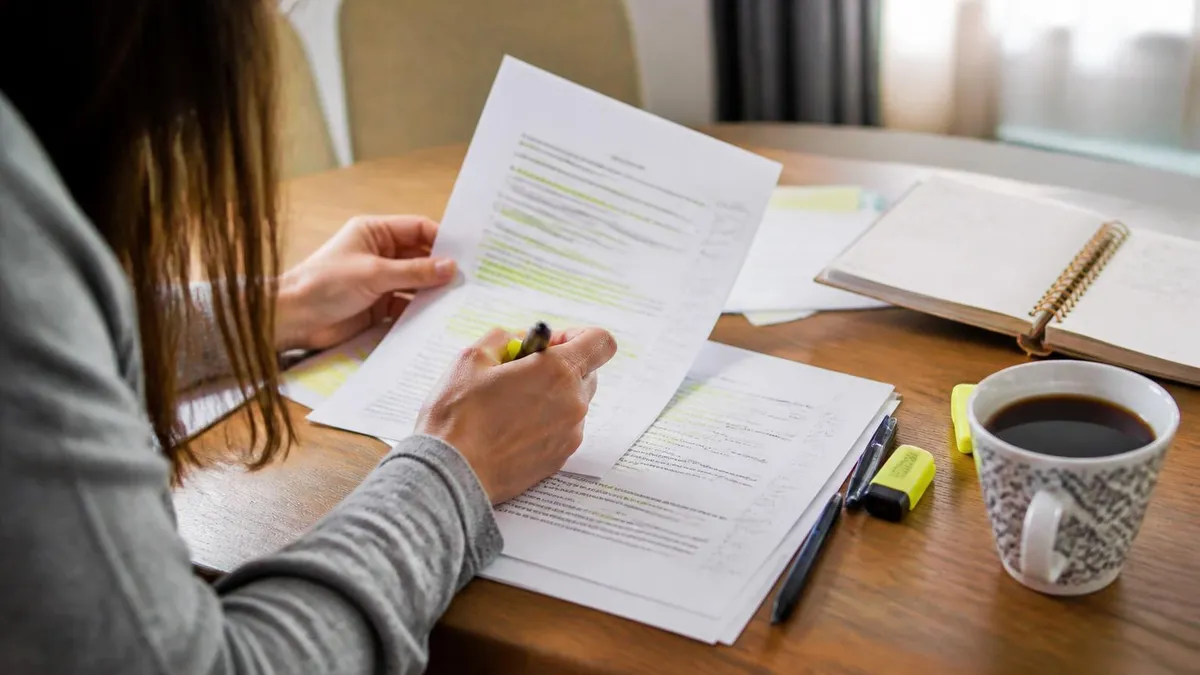 Commercial Claims Adjuster: Complete Career Guide for 2026 June