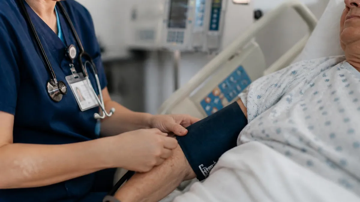 What Color Scrubs Do CNA Wear - CNA - Certified Nursing Assistant certification study resource