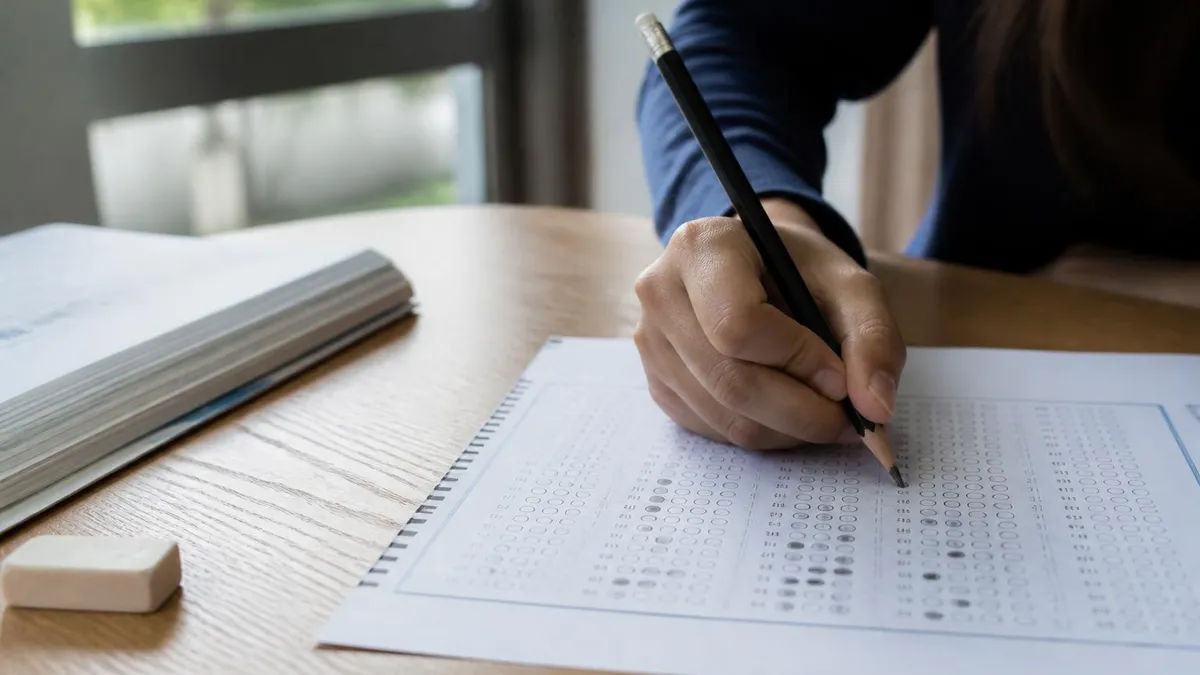 Bookkeeper vs Accountant - CPB / BookKeeping certification study resource