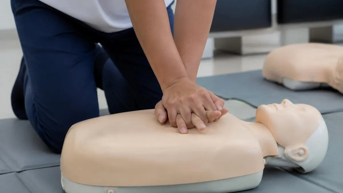 American Heart Association CPR - CPR Cardiopulmonary Resuscitation Practice certification study resource