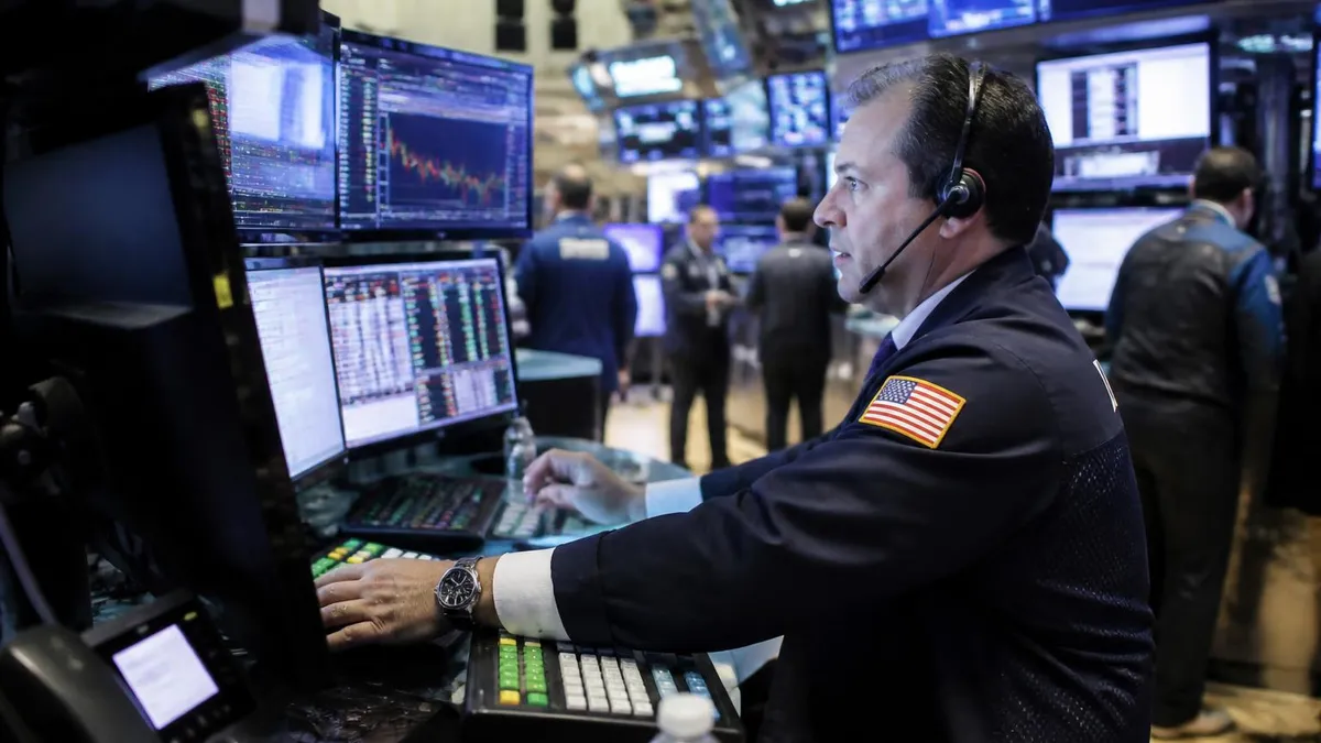 Day Trading Rules Under $25K: Complete Guide to the Pattern Day Trader Rule