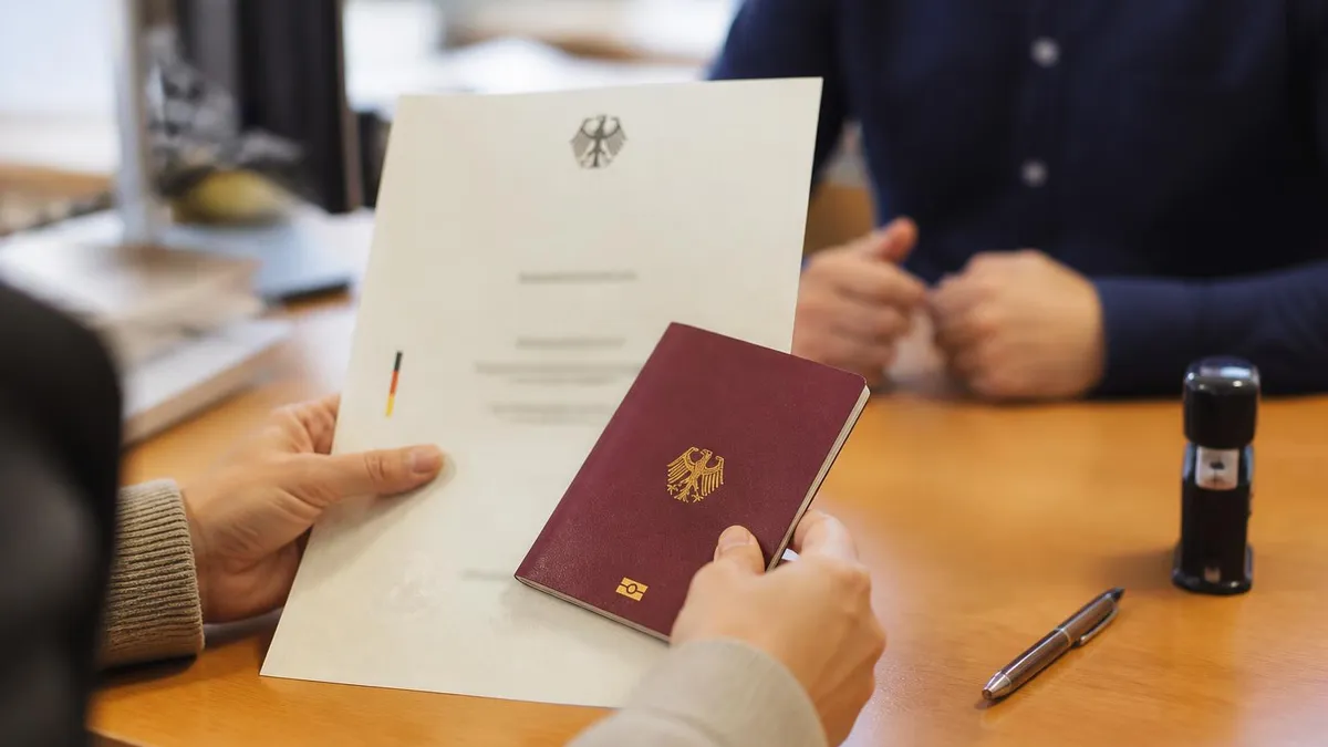 Einbürgerungstest 33 Fragen: Alles, was du wissen musst 2026 June