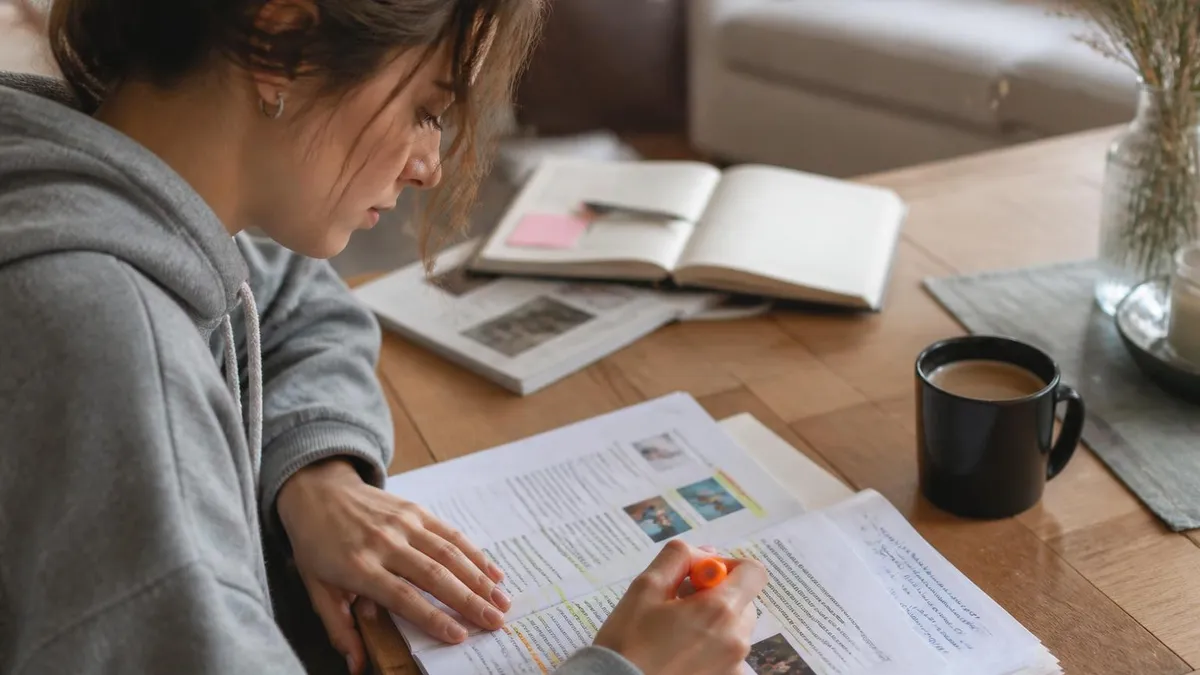 Führerschein Theorieprüfung online üben: Vorbereitung, Tipps und Lernstrategie 2026 June
