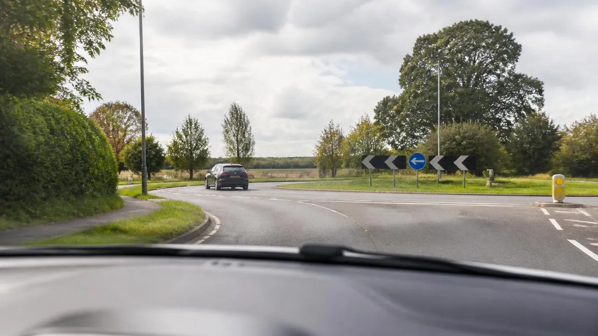 Is the C1 Theory Test Right for You? - DVSA - UK Driving Theory Test certification study resource