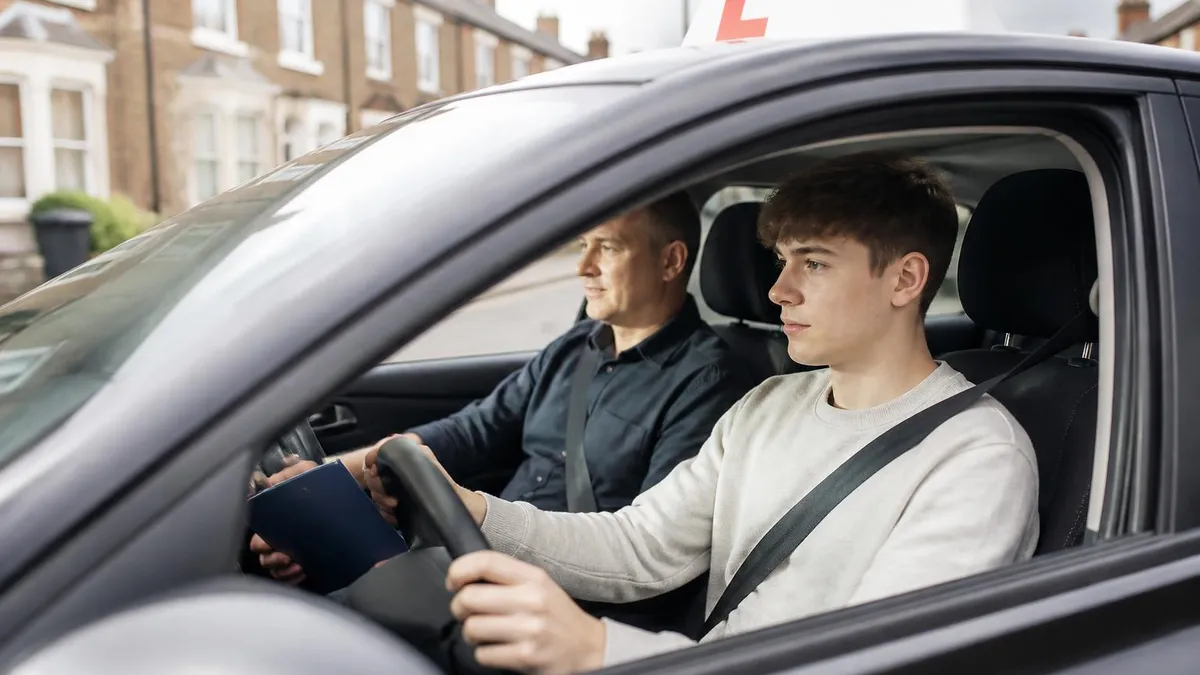 Self-study vs a Structured Theory Course: Whi - DVSA - UK Driving Theory Test certification study resource