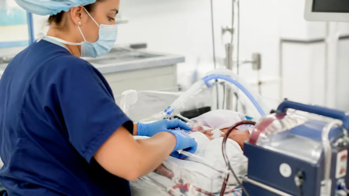 Ecmo for Newborns - ECMO - Extracorporeal Membrane Oxygenation certification study resource