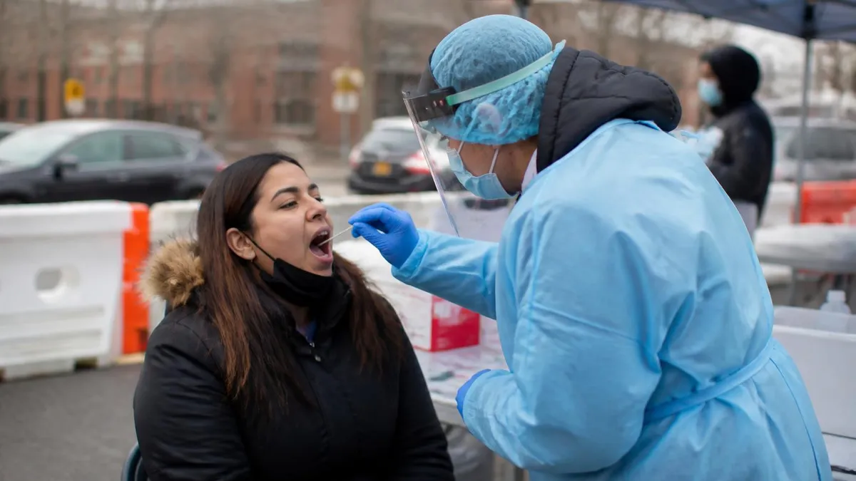 Informacion Sobre Pruebas De Covid 19 En El Estado - Exámenes del Estado de Nueva York - Práctica en Español certification...