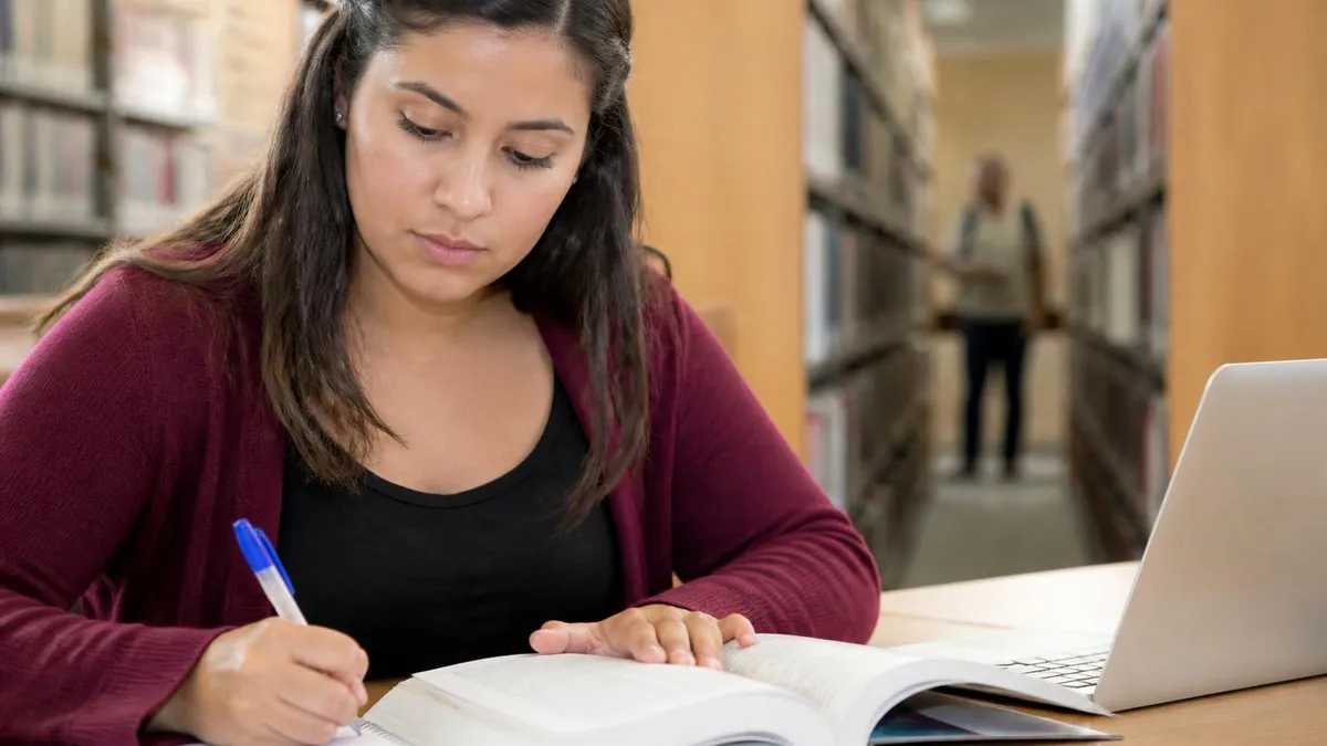 Examen de Práctica de GED en Español Gratis PDF: Guía Completa para Aprobar el GED