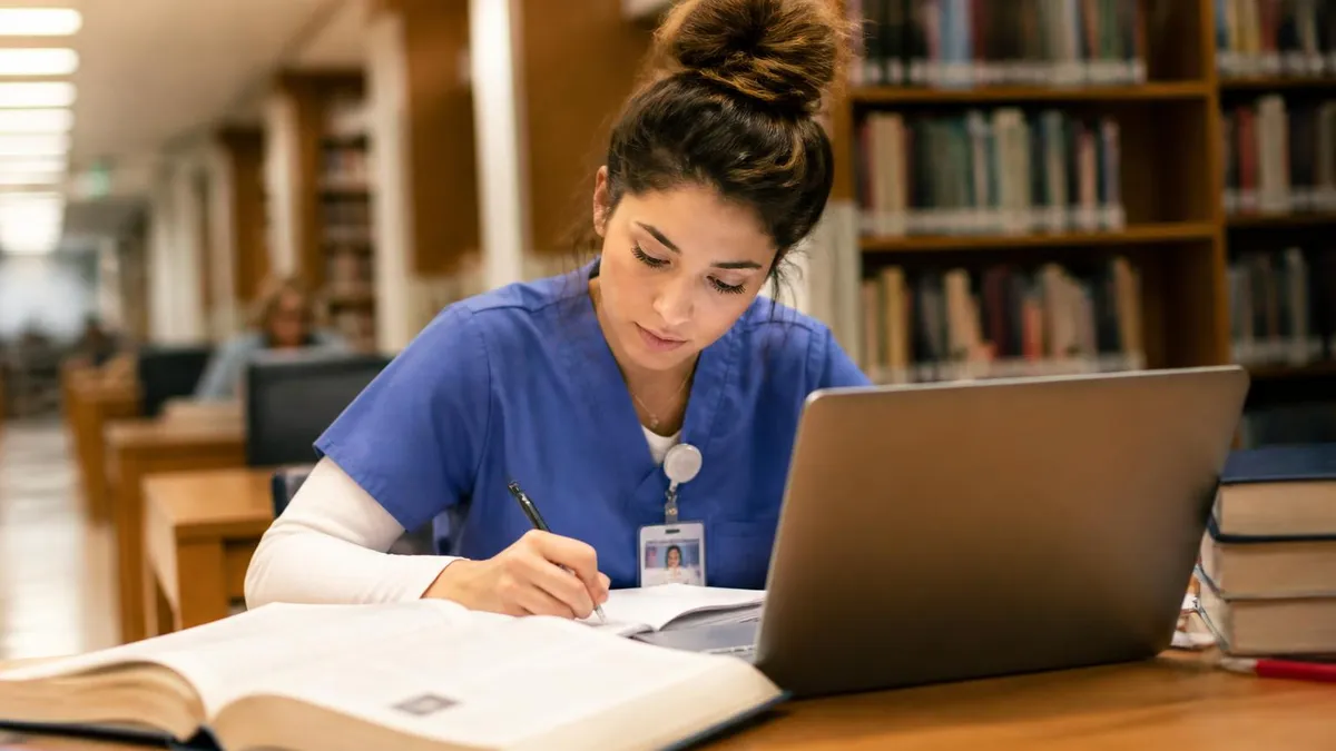 Diferencias NCLEX RN vs Pn Requisitos - NCLEX en Español certification study resource