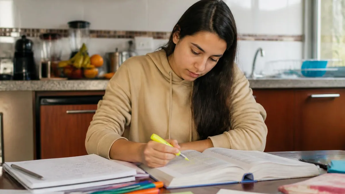Practice Test - UDEE - Universidad de Antioquia Examen de Admisión certification study resource