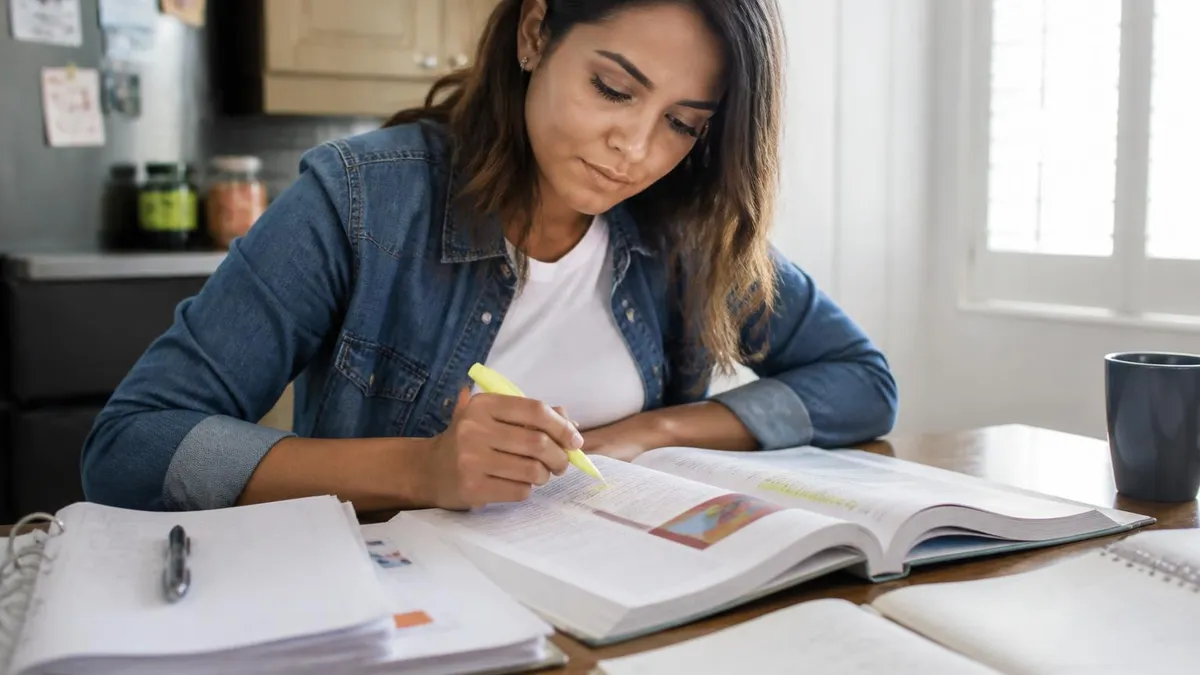 Practice Test - Examen de Cosmetología certification study resource
