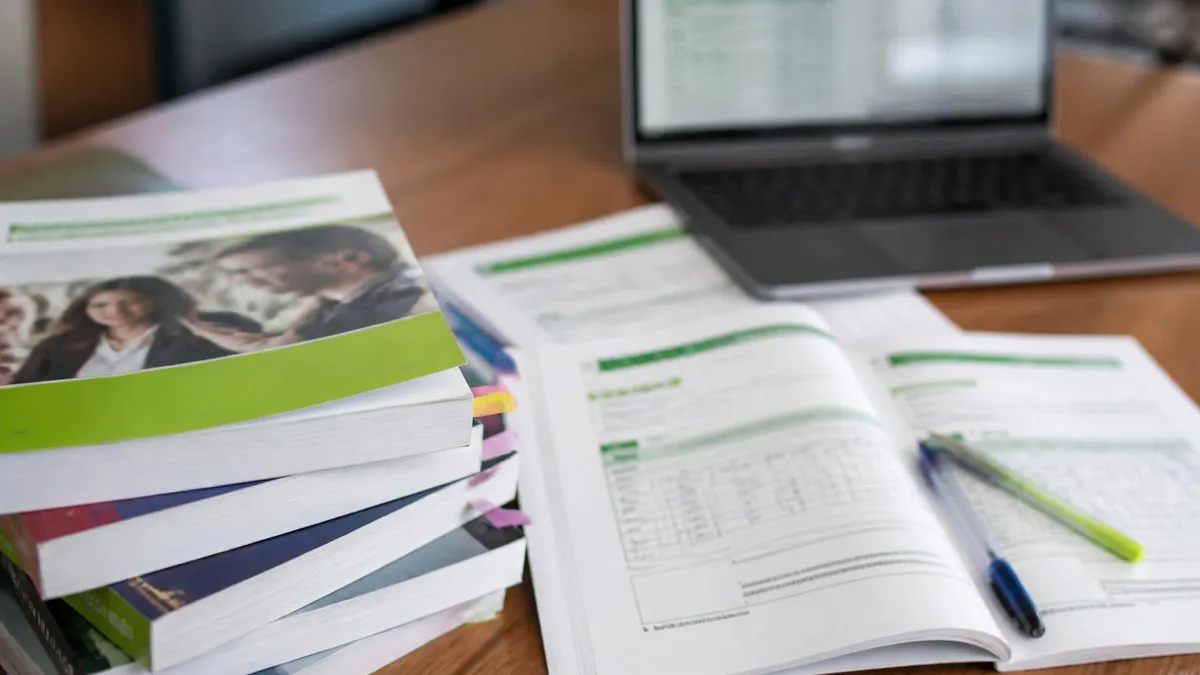 Excel Dashboard - Microsoft Excel certification study resource