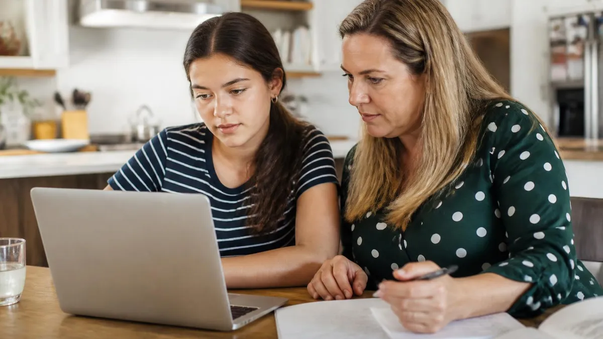 Fafsa Deadline 2025 - FAFSA - Free Application for Federal Student Aid certification study resource
