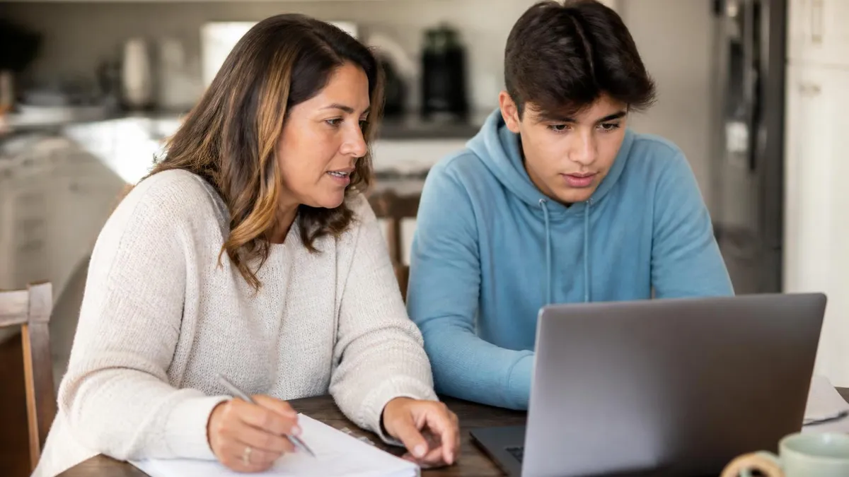What You Need for FAFSA: Documents, IDs, and Information Required to Apply