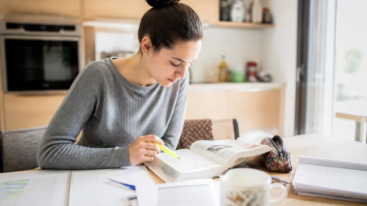Annales Bac Economie Droit - Annales du Bac certification study resource