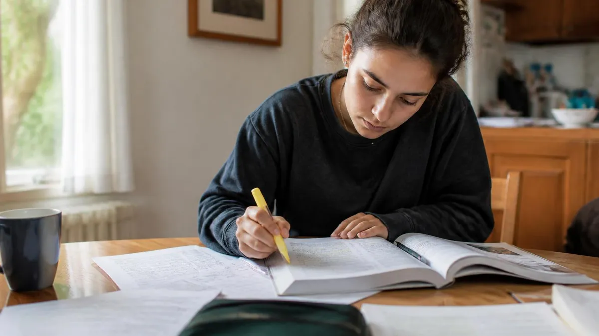 Annales Bac Pro Assp - Annales du Bac certification study resource