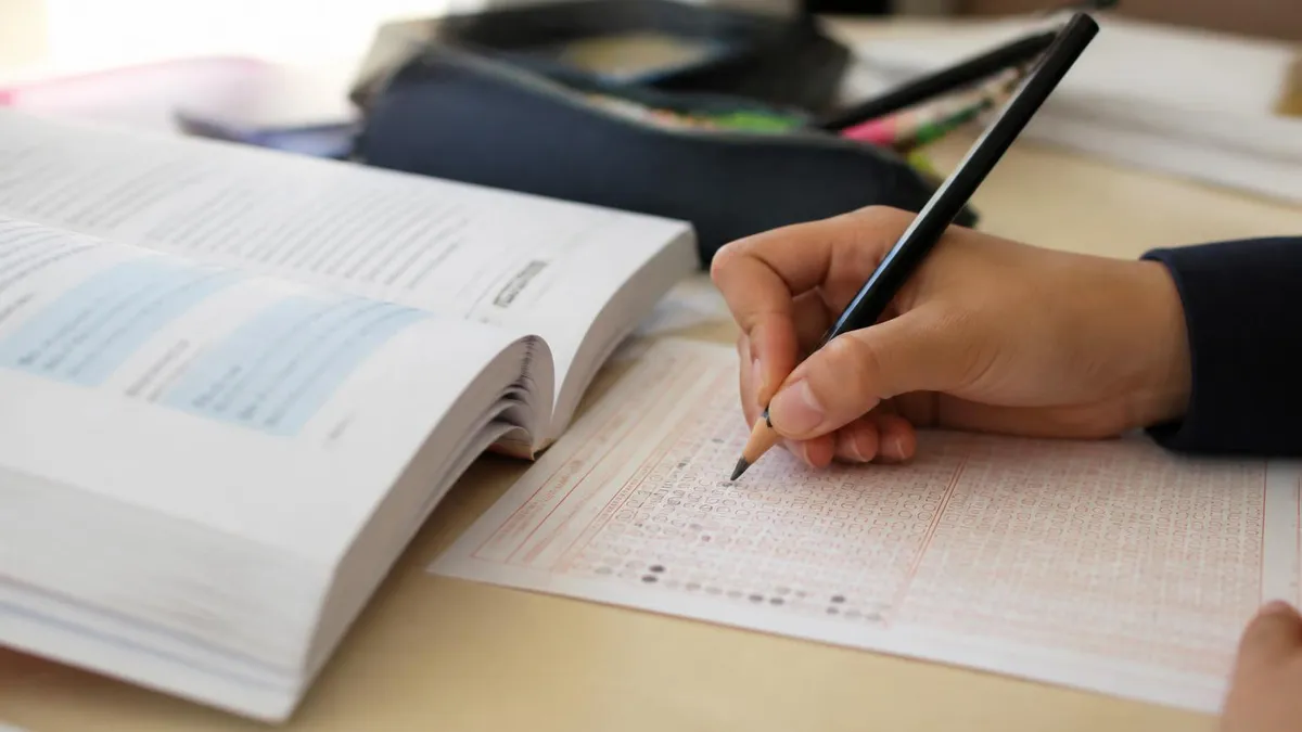 Annales Du Bac Francais Pour Sti2d St2s Std2a - Annales du Bac certification study resource