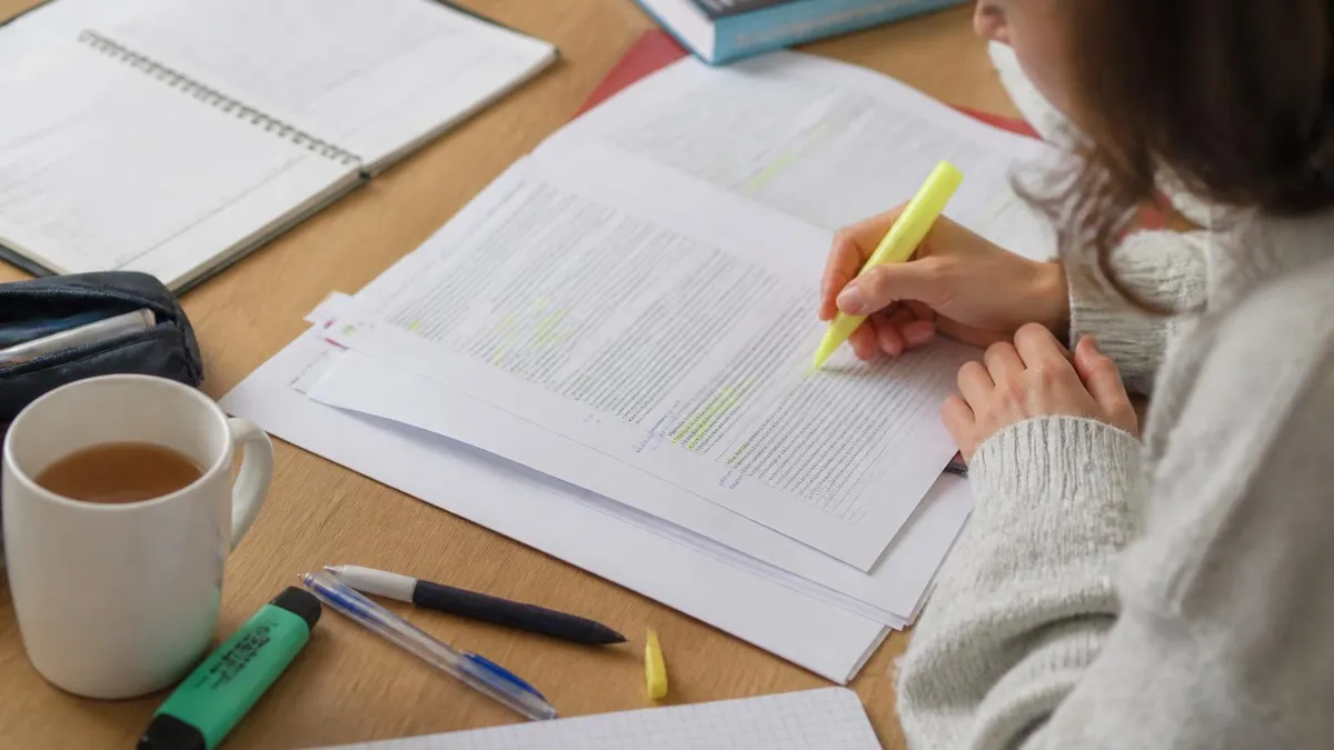 Annales Du Baccalaureat Bac S 2014 - Annales du Bac certification study resource