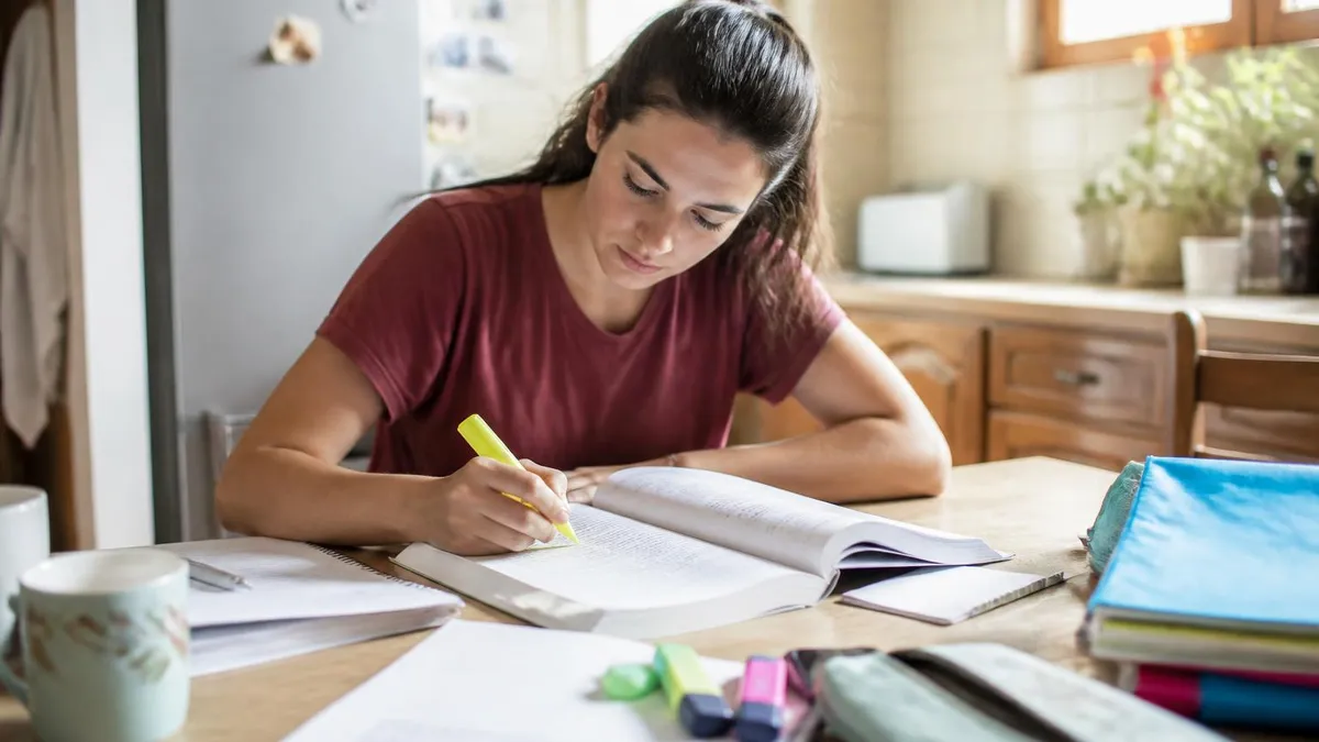 Fiches de Révision Physique-Chimie pour le Brevet : Guide Complet pour Réussir l'Examen