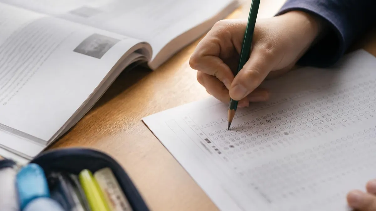 Preparation Au Brevet Technologie - Brevet - Annales et Sujets Corrigés du DNB certification study resource