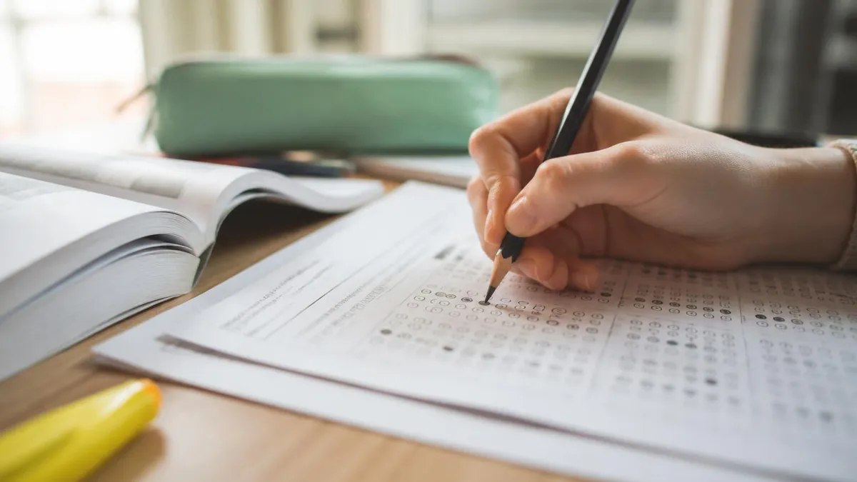 Revision Brevet Histoire Geographie - Brevet - Annales et Sujets Corrigés du DNB certification study resource