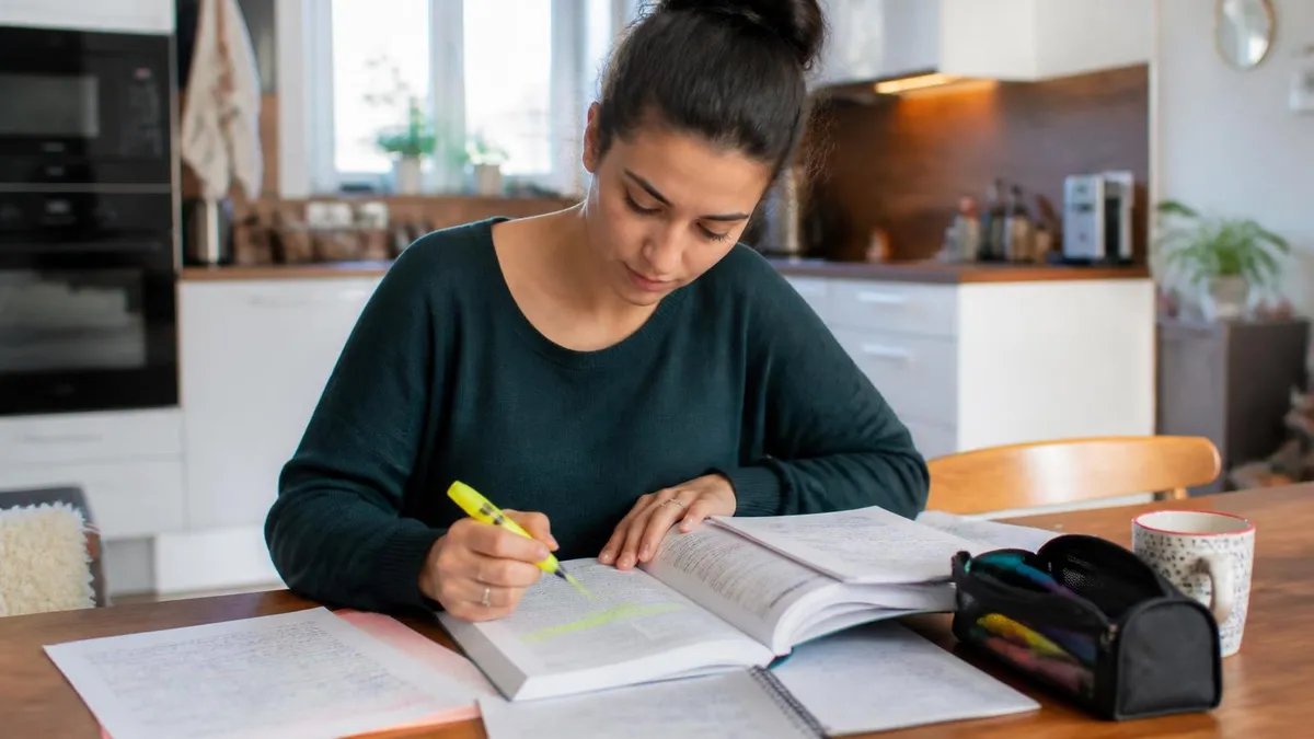 Cours Video Gratuits Du Code De La Route - Code de la Route - Examen Théorique Permis B certification study resource