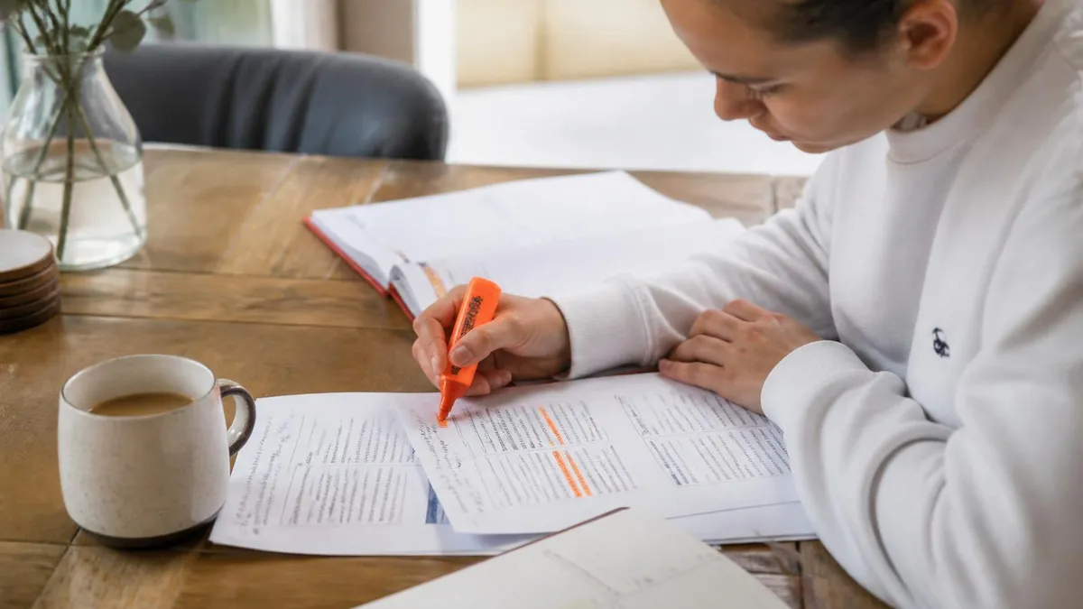 Pmt Biology Aqa Gcse - GCSE - General Certificate of Secondary Education certification study resource