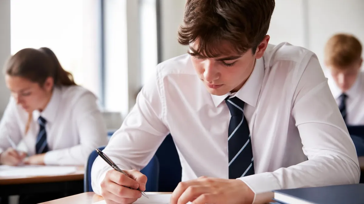 Leaked Gcse Papers - GCSE - General Certificate of Secondary Education certification study resource