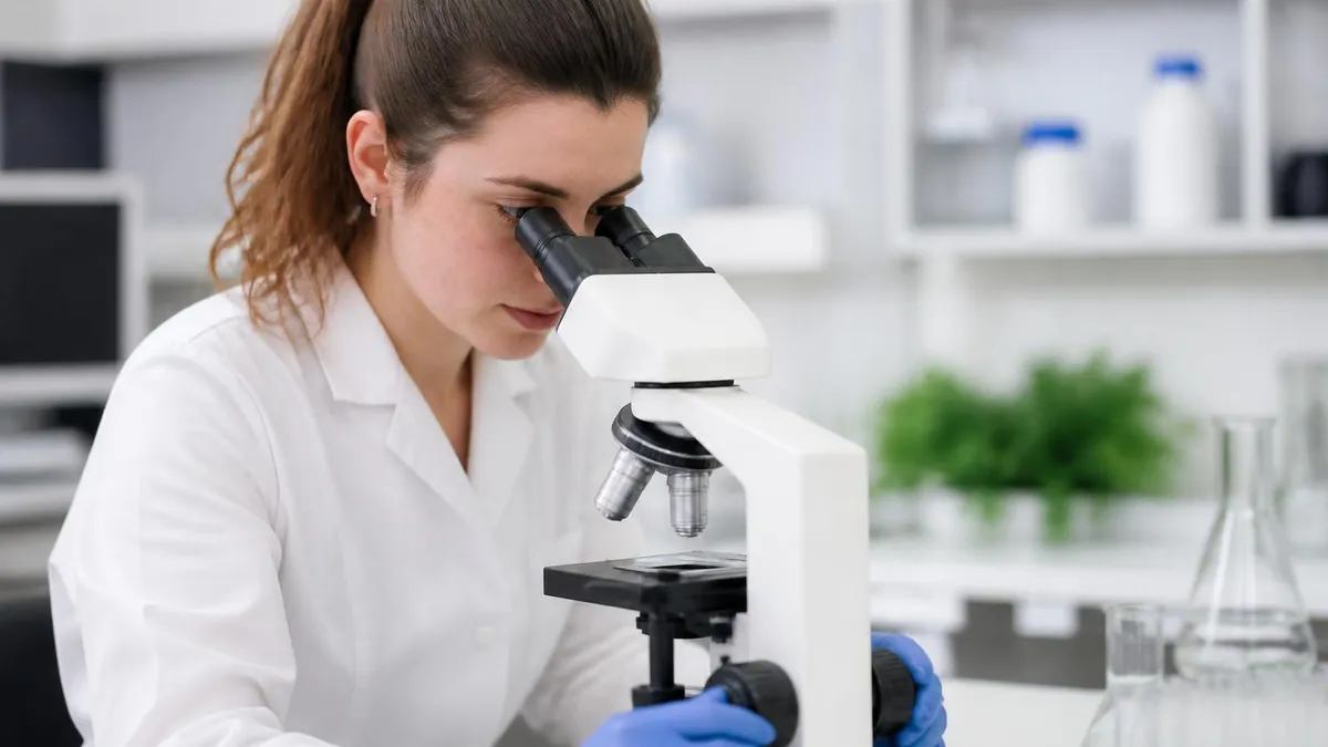 Pmt Biology Aqa Gcse - GCSE - General Certificate of Secondary Education certification study resource