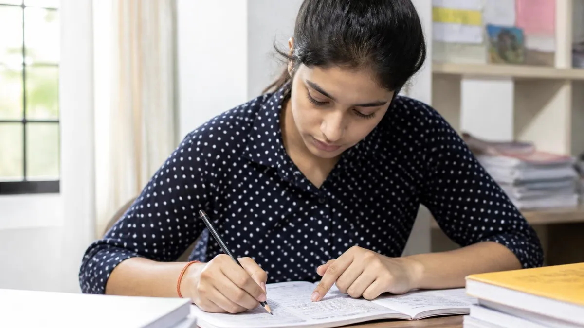 General Knowledge Book - GKT - General Knowledge Test certification study resource