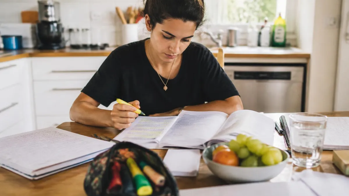 Sheelot Bagrut Befizika - בחינות בגרות - תרגול וסימולציות certification study resource