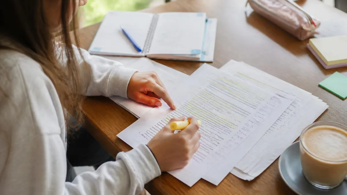 2025 1378008 - בחינות בגרות - תרגול וסימולציות certification study resource
