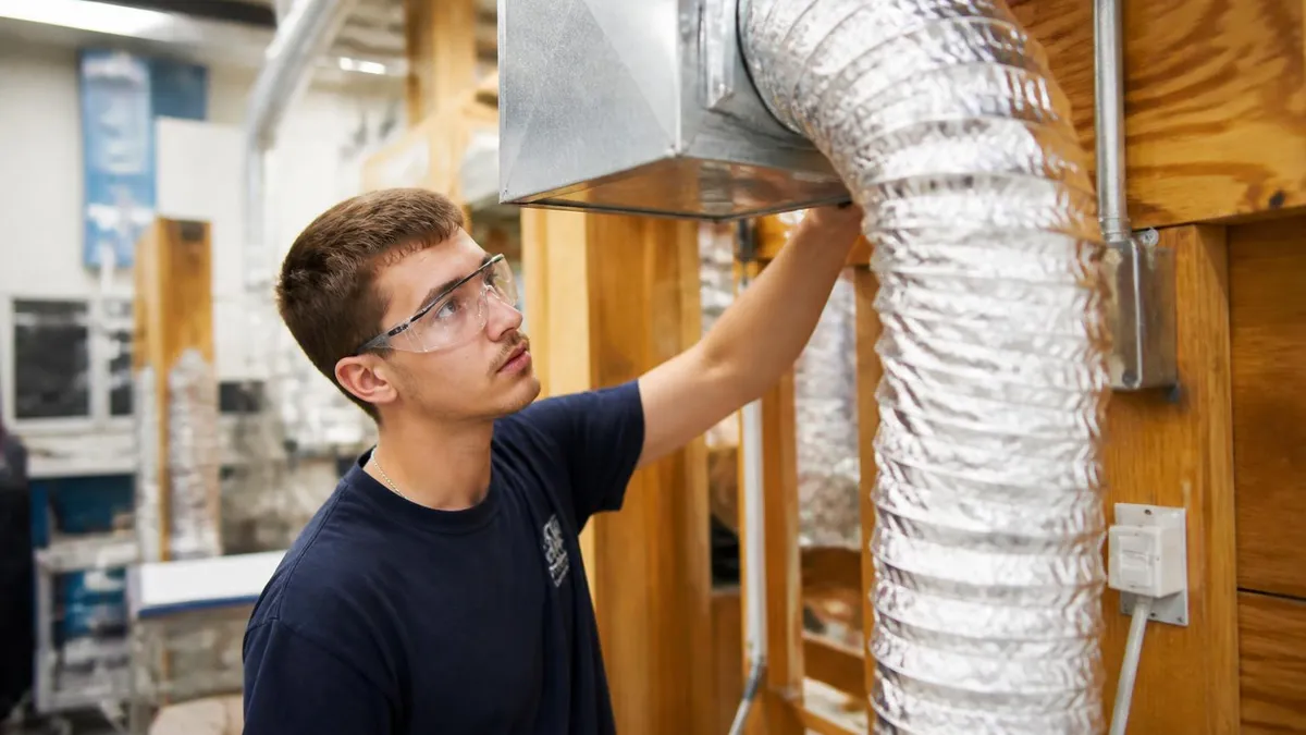 Hvac Guide - HVAC - Heating Ventilation and Air Conditioning certification study resource
