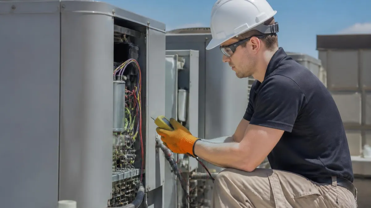 HVAC Specialist: The Complete Career Guide to Becoming a Heating, Ventilation, and Air Conditioning Professional