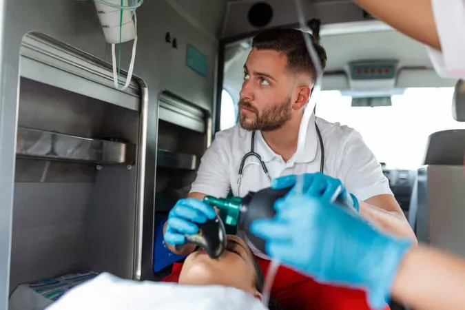 Ems Paramedics Team Provide Medi - Blog study guide