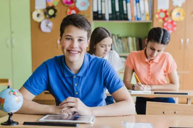 Good Student Posing Class X - Blog study guide
