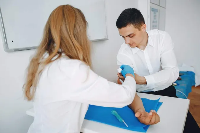 Man Woman Take Blood Analysis 1 - Blog study guide
