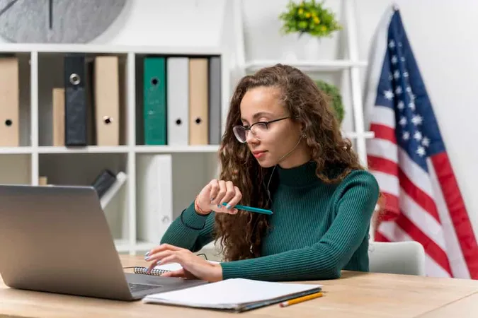 Medium Shot Girl With Laptop Hea 1 - Blog study guide